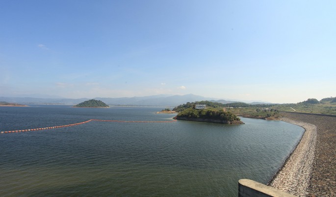 Waduk Bendungan Jatigede Sumedang Jawa Barat pembangunan PLTA Jatigede 2x55 MW.Foto-Sonny Riswanto