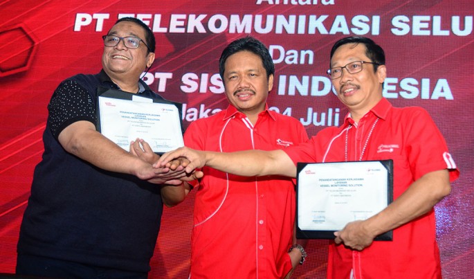 Penandatangana kerjasama Layanan Vessel Monitoring Solution (VMS).Foto/Roni.M/ECONOMICZONE 
