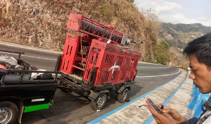 Telkomsel mengerahkan mobile BTS dan memobilisasi genset untuk catuan daya. Telkomsel juga memberikan paket gratis telepon dan SMS ke semua operator selama 24 jam, bagi seluruh pelanggan di Lombok.Dok Telkomsel