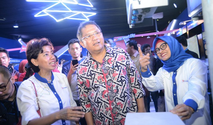 Xl Axiata uji coba layanan berbasis 5G dan WiGig untuk mendukung Jakarta Smartcity.Foto/Roni.M/ECONOMICZONE
