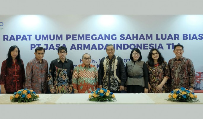 Jajaran manajemen PT Jasa Armada Indonesia Tbk (IDX: IPCM) berfoto bersama usai Rapat Umum Pemegang Saham Luar Biasa di Jakarta (14/4).Foto/Dok-IPCM/ECONOMICZONE