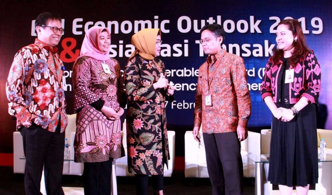 Direktur Hubungan Kelembagaan BNI Adi Sulistyowati saat mensosialisasikan dan memasarkan transaksi DNDF dan skema transaksi LCS.Foto/Ist/ECONOMICZONE