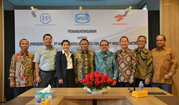 Penandatanganan perjanjian kerjasama terkait pembangunan pabrik peleburan (Nickel Smelter) dengan PT Macika Mineral Industri, Senin (05/08). Foto/Ist/ECONOMICZONE