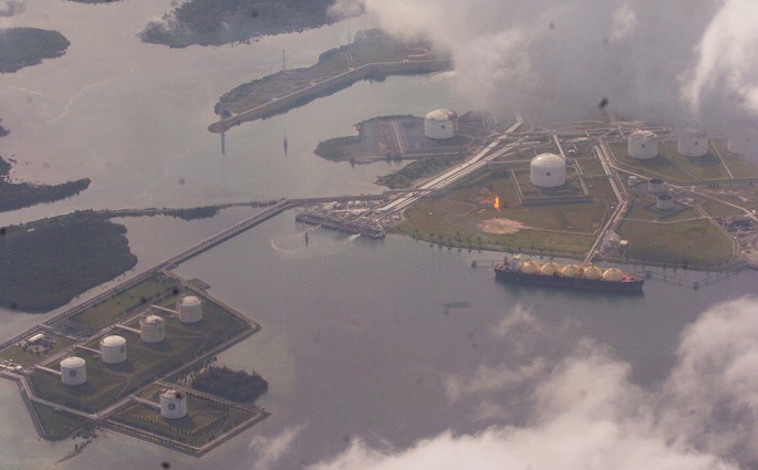 Kilang PT Badak NGL (Badak LNG) dari udara ,di Bontang, Kalimantan Timur (Foto/Endang Muchtar/ ECONOMICZONE)