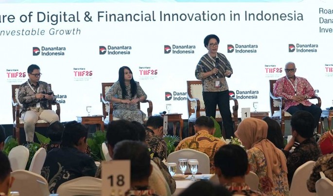 Direktur Enterprise & Business Service Telkom Veranita Yosephine saat menyampaikan paparan dalam sesi panel &ldquo;The Future of AI in Indonesia&rdquo; .Foto/Dok-TelkomIndonesia/ECONOMICZONE
