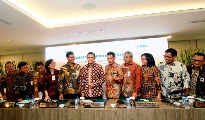 Jajaran Direksi Bank BNI usai Paparan Kinerja Kuarta I