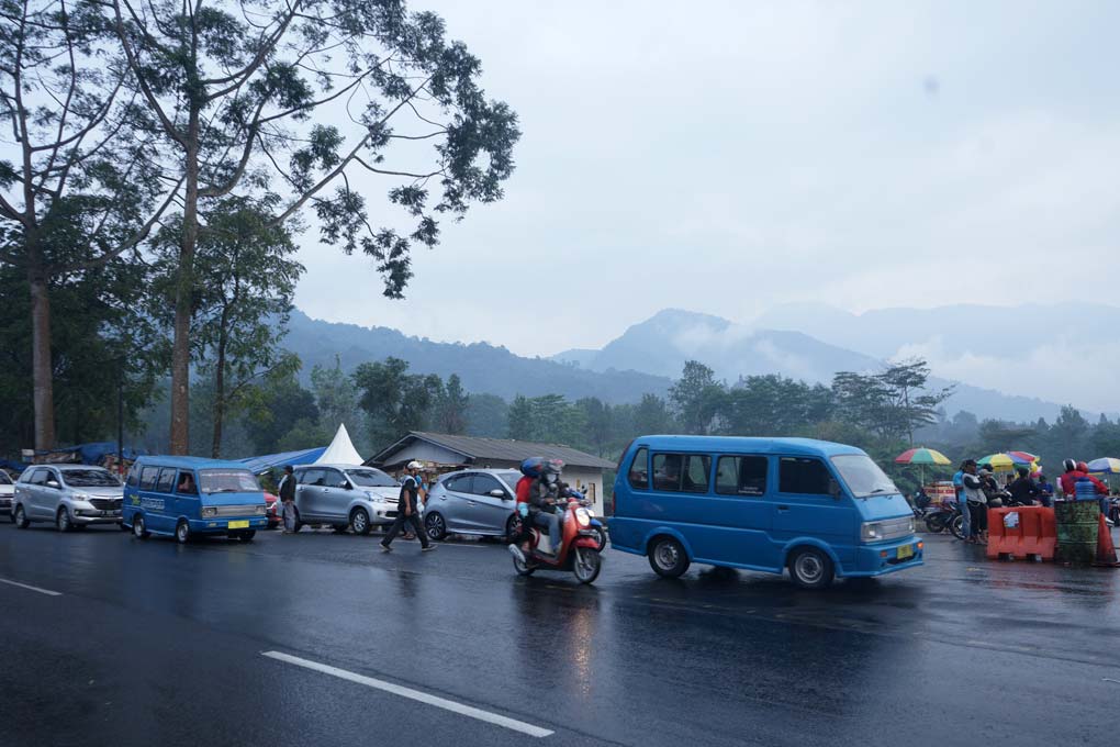 New Normal Wisata Puncak Bogor Ramai Pengunjung - Economic Zone