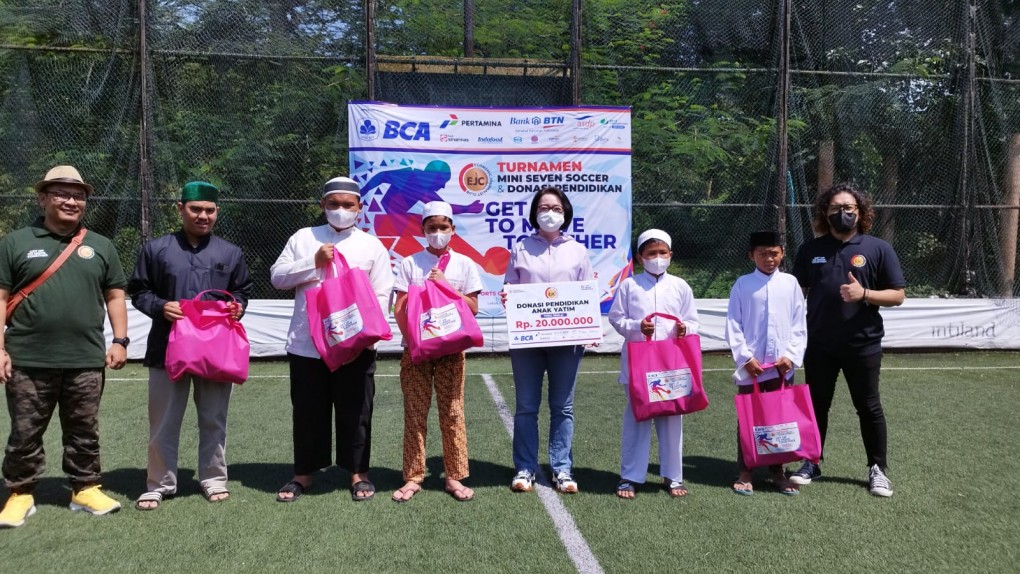 Kompetisi Mini Seven Soccer & Donasi Biaya Pendidikan