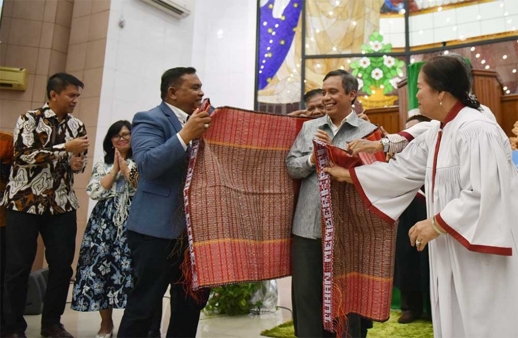 BTN Salurkan Bantuan TJSL Rumah Ibadah