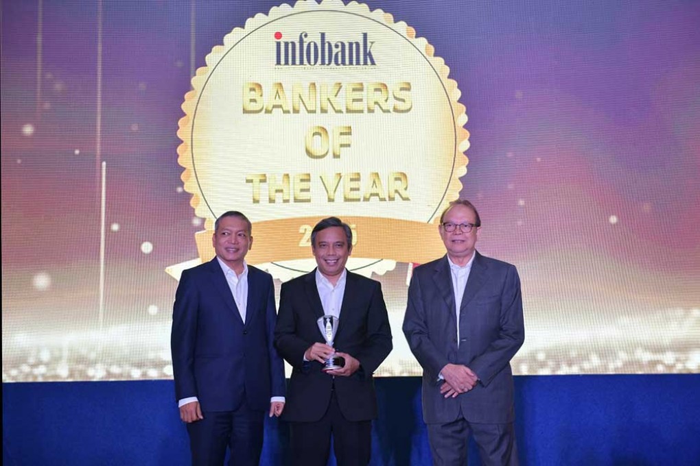Direktur Utama BTN Raih Bankers Of The Year