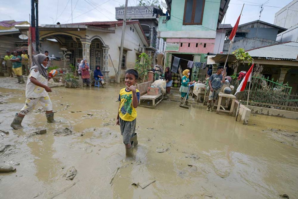 Dampak Bencana Banjir Dan Longsor Di Aceh Tamiang