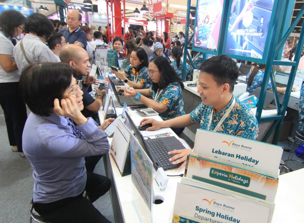 CIMB Niaga Gelar Cathay Travel Fair 2026