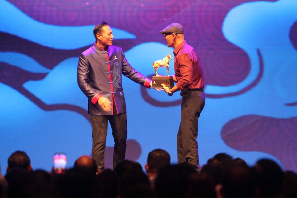 Deddy Corbuzier Raih Penghargaan di Tahun Baru Imlek 2026