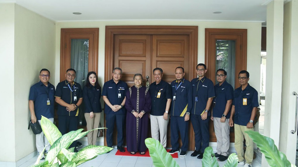 Penyerahan UDW & BPPP kepada Ahli Waris Jenderal TNI (Purn) H. Try Sutrisno