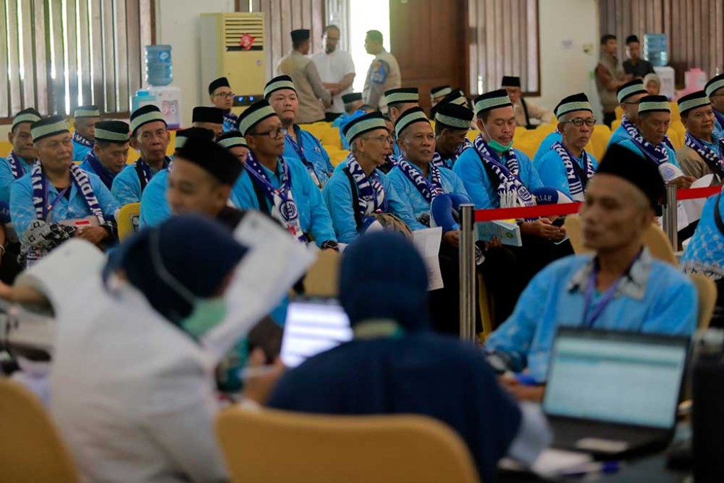 Kedatangan Jamaah Calon Haji di Asrama Haji Pondok Gede