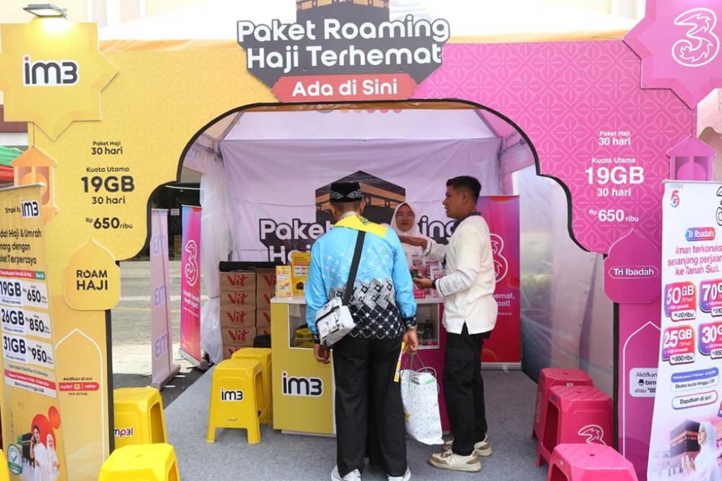 Indosat Kunjungi Titik Layanan Jamaah Haji