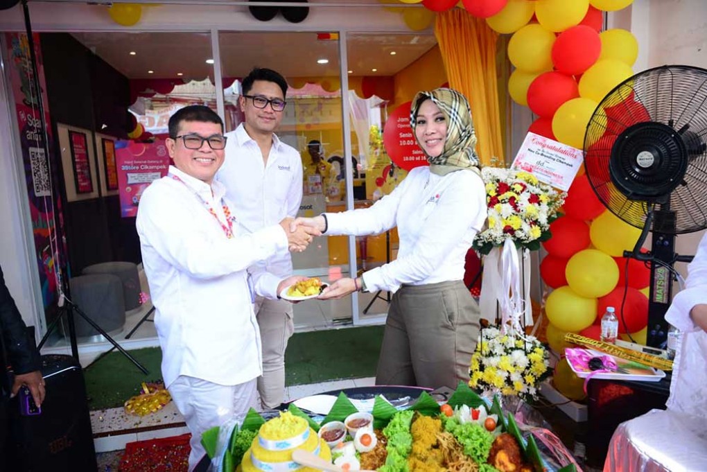Gerai IM3 dan 3Store Dengan Konsep Terpadu Hadir di Cikampek Kota