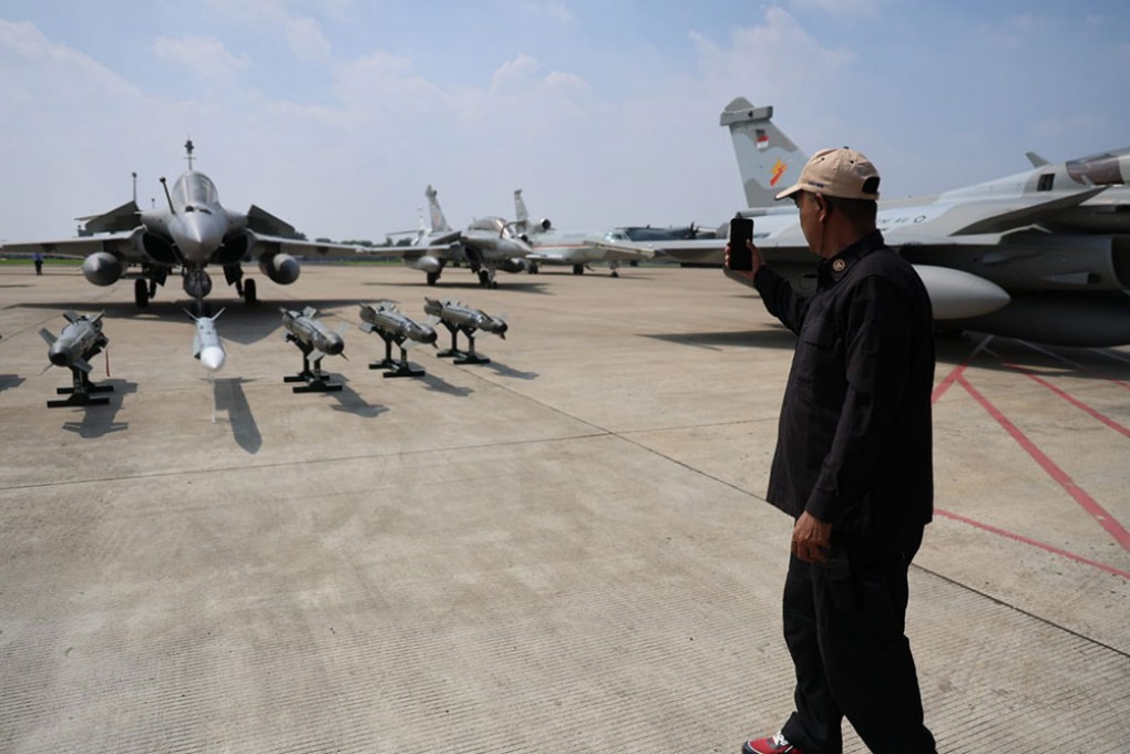 Presiden Prabowo Serahkan Pesawat Alutsista untuk Tingkatkan Pertahanan Nasional.