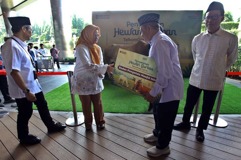 Wujudkan Semangat Berbagi di Hari Raya Idul Adha, TelkomGroup Tebar 910 Hewan Kurban