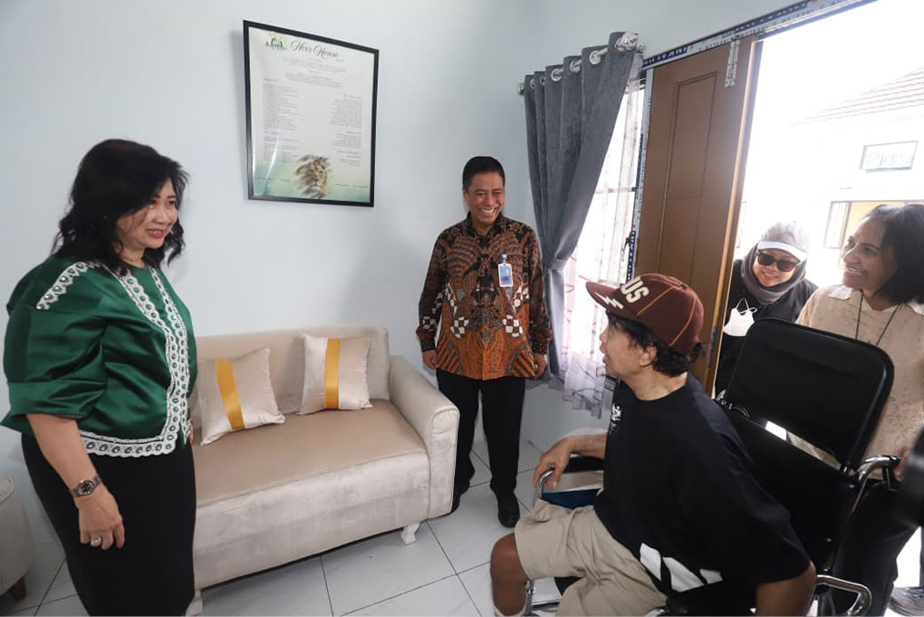 Rumah untuk Pahlawan, Menghargai Pengabdian