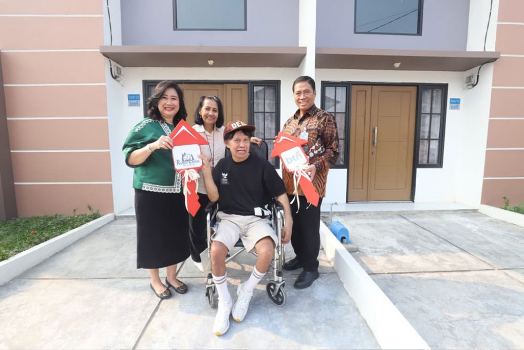 Rumah untuk Pahlawan, Menghargai Pengabdian