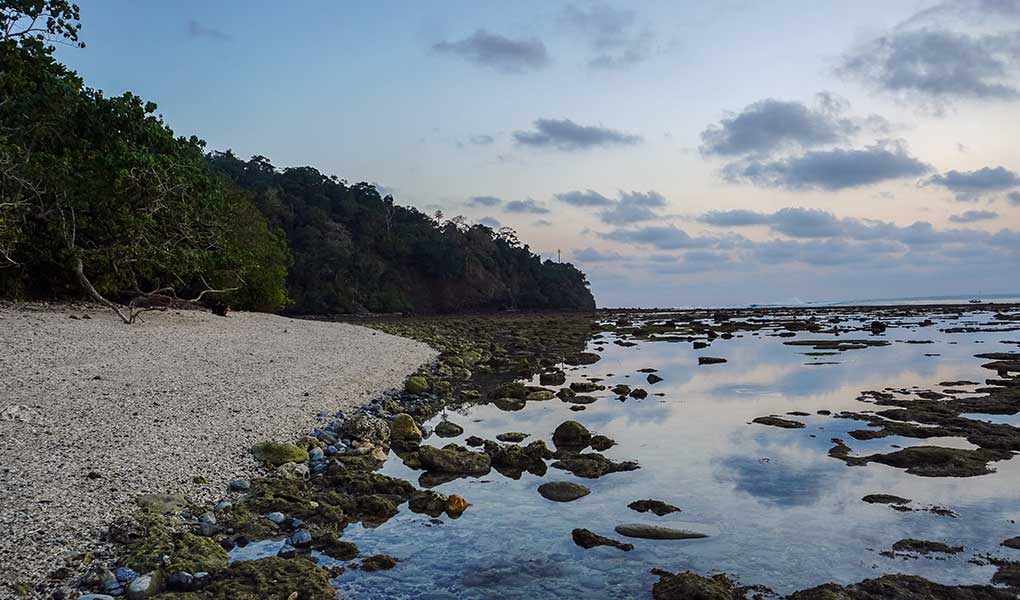 Menikmati Syahdu dan Romantisme Sunset Pangandaran