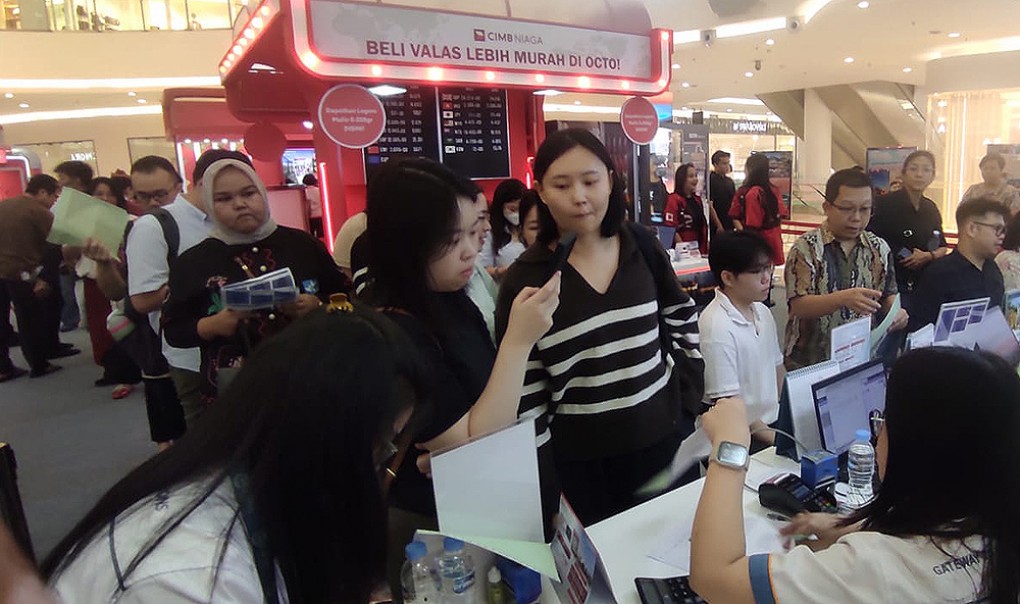 CIMB Niaga Gelar Cathay Travel Fair 2026 di Tiga Kota