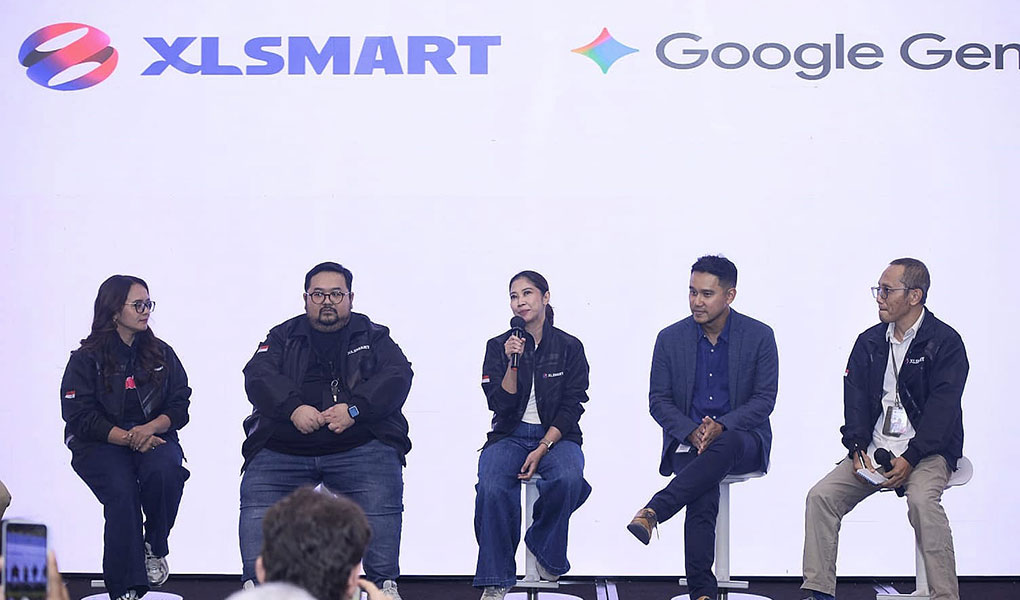 Kolaborasi XLSmart dengan GOOGLE Gemini hadirkan produktivitas digital sehari hari. 