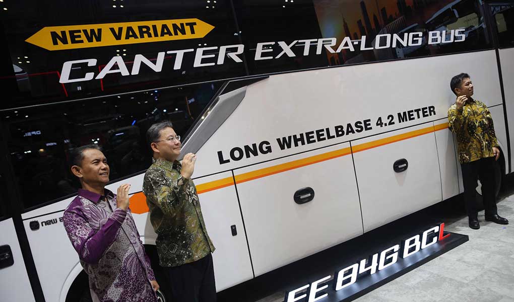 Mitsubishi Fuso Luncurkan Canter Extra Long Bus