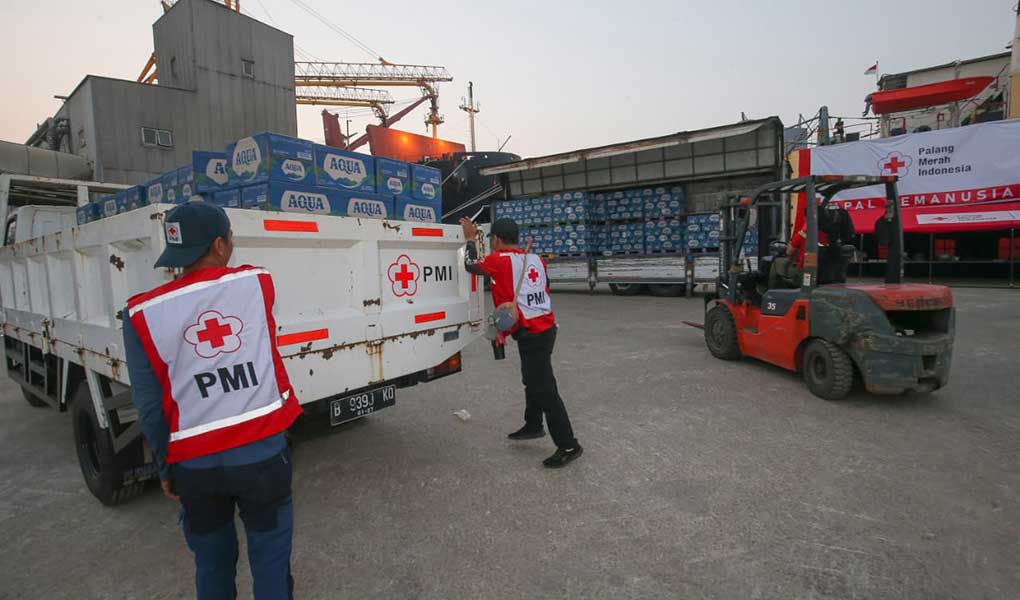 Danone Indonesia Bersama PMI Dukung Warga Terdampak Gempa NTT