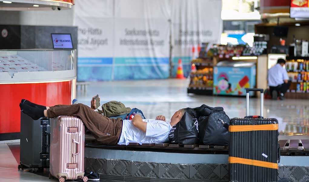 Erupsi Anak Krakatau Lumpuhkan Bandara Soetta, Penerbangan Domestik dan Internasional Batal